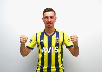 Mert Hakan Yandaş Fenerbahçe'de