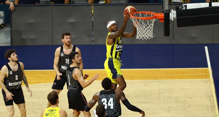 Fenerbahçe Beko, Beşiktaş'ı konuk etti