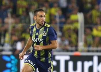 Fenerbahçe'de Mevlüt Erdinç ile yollar ayrıldı