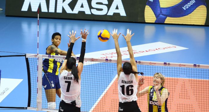 Fenerbahçe Opet 3-0 Beşiktaş