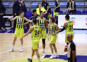 Fenerbahçe Kadın Basketbol Takımı