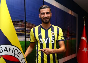 Kemal Ademi Fenerbahçe'de