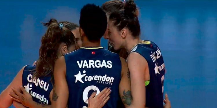 Fenerbahçe Kadın Voleybol Takımı