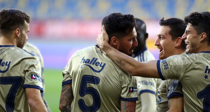 Fenerbahçe Futbol Takımı