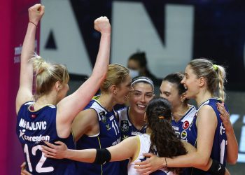 Fenerbahçe Kadın Voleybol Takımı