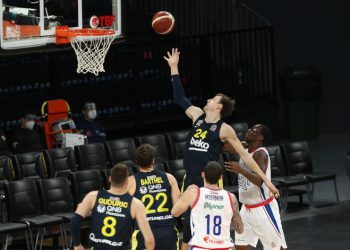 Anadolu Efes - Fenerbahçe Beko