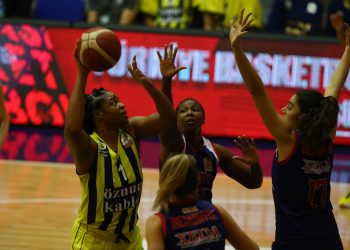 Fenerbahçe Öznur Kablo - Büyükşehir Belediyesi Adana Basketbol