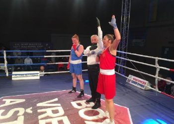 Milli sporcularımızdan 75 kilo final müsabakasında ringe çıkan Şennur Demir