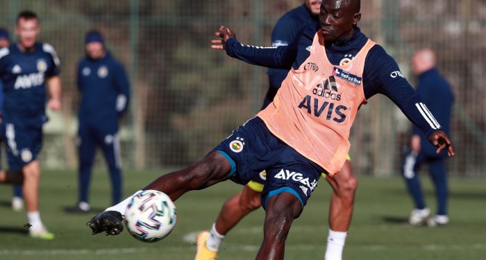 Fenerbahçe, Alanyaspor maçı hazırlıklarına başladı