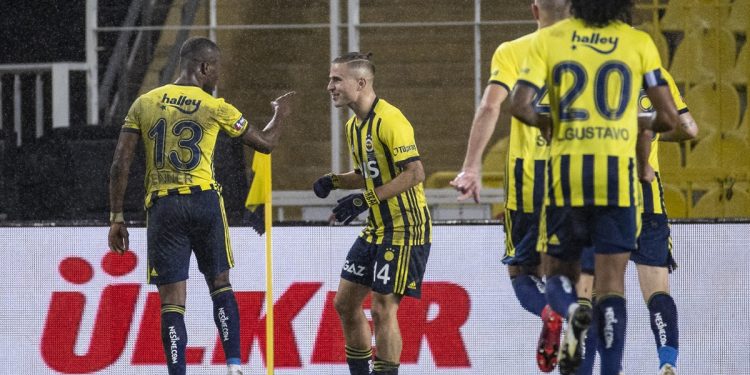 Fenerbahçe Futbol Takımı