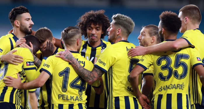 Fenerbahçe Futbol Takımı