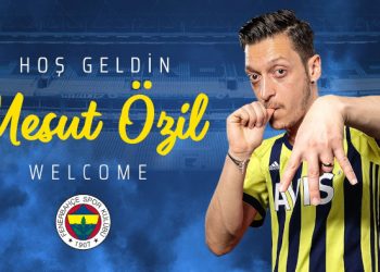 Mesut Özil resmen Fenerbahçe'de