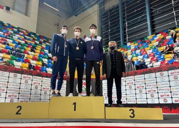 Atletlerimiz Türkiye Büyükler ve U20 Salon Atletizm Şampiyonası’nı zirvede tamamladı