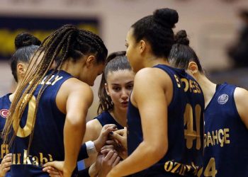 Fenerbahçe Kadın Basketbol Takımı