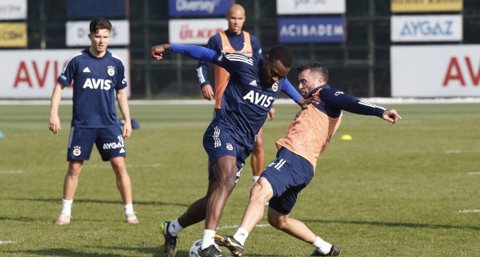 Fenerbahçe, Trabzonspor maçı hazırlıklarına başladı