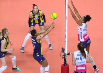 Fenerbahçe Opet - Igor Gorgonzola Novara