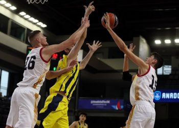 Adidas Next Generation Turnuvası: Fenerbahçe Beko - Casademont Zaragoza