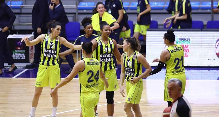 Fenerbahçe Kadın Basketbol Takımı