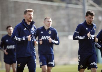 Fenerbahçe'de, Gençlerbirliği maçı hazırlıkları başladı