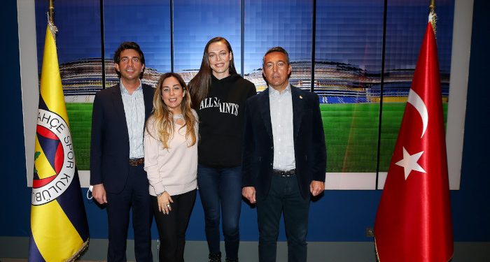 Eda Erdem Dündar, 3 yıl daha Fenerbahçe Opet'te