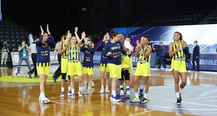 Fenerbahçe Kadın Basketbol Takımı