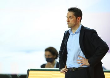 Fenerbahçe Kadın Basketbol Takımı Başantrenörü Victor Lapena