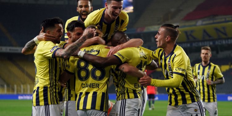Fenerbahçe Futbol Takımı