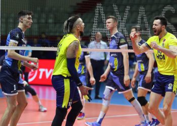 Fenerbahçe HDI Sigorta - Arkas Spor