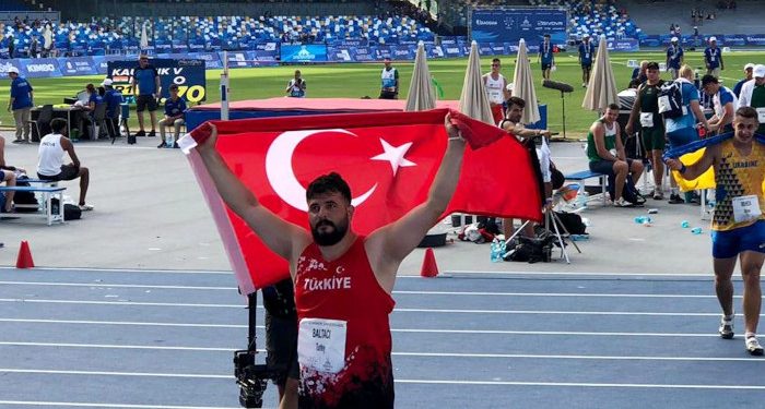 Fenerbahçeli milli atlet Özkan Baltacı