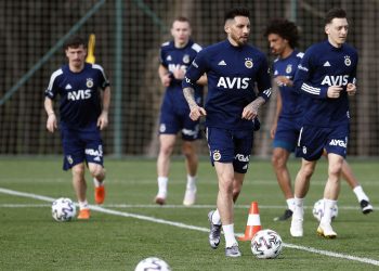 Fenerbahçe, Erzurumspor maçı hazırlıklarını tamamladı