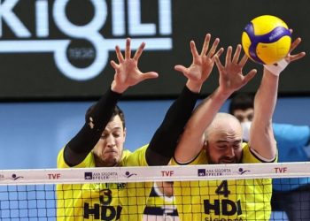 Graham Vigrass ve Nicholas Hoag