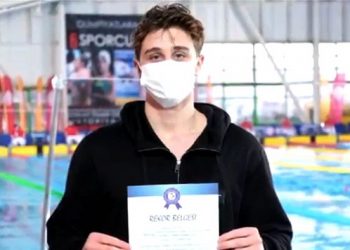 Yüzücümüz Sanberk Yiğit Oktar’dan Türkiye rekoru