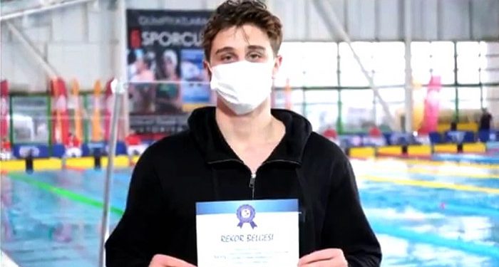 Yüzücümüz Sanberk Yiğit Oktar’dan Türkiye rekoru