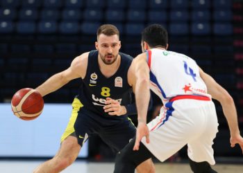 Anadolu Efes - Fenerbahçe Beko