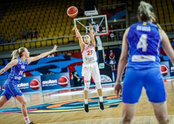 Alperi Onar Fenerbahçe Öznur Kablo’da