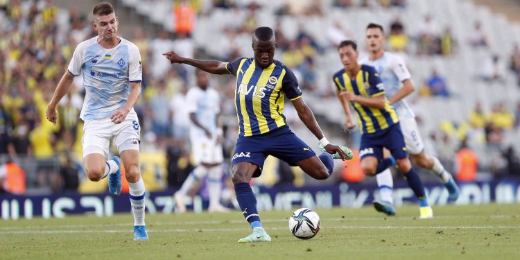 Hazırlık Maçı: Fenerbahçe 1-1 Dinamo Kiev