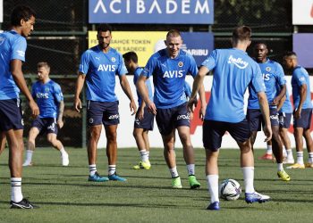 Fenerbahçe’de Altay maçı hazırlıkları tamamlandı