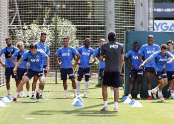 Fenerbahçe'de Antalyaspor maçı hazırlıkları başladı