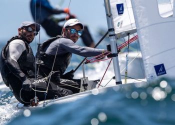 Fenerbahçe Doğuş Yelken Şubemizin sporcuları Deniz-Ateş Çınar