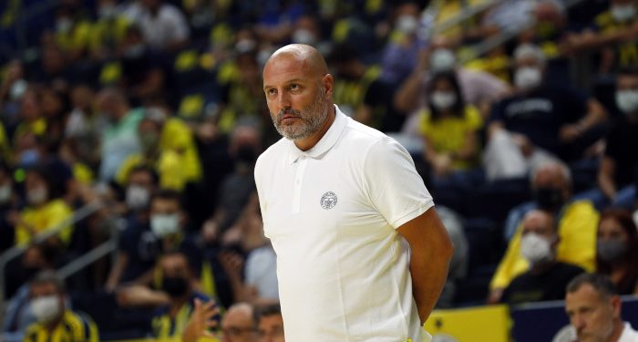 Fenerbahçe Erkek Basketbol Takımı Başantrenörü Aleksandar Djordjevic
