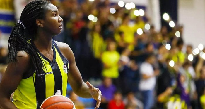 Elizabeth Williams yeniden Fenerbahçe’de