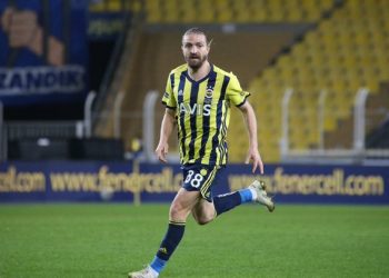 Fenerbahçe, Caner Erkin ile yolları ayırdı