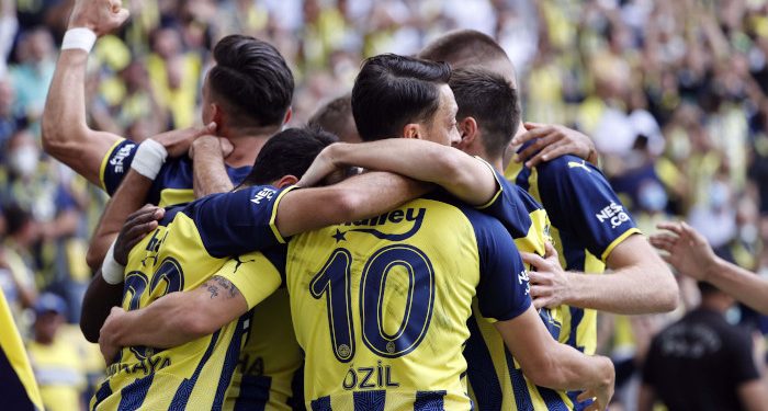 Fenerbahçe Futbol Takımı