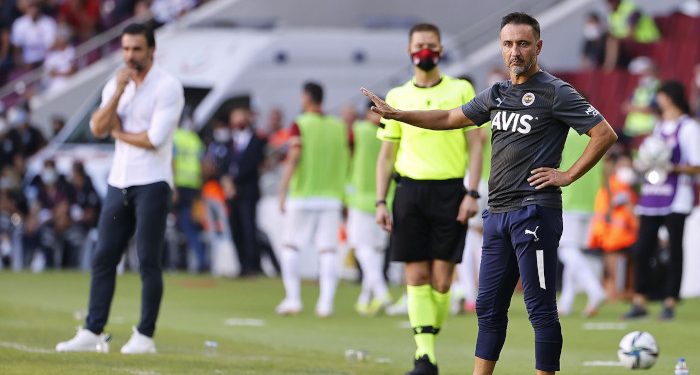 Fenerbahçe Teknik Direktörü Vitor Pereira