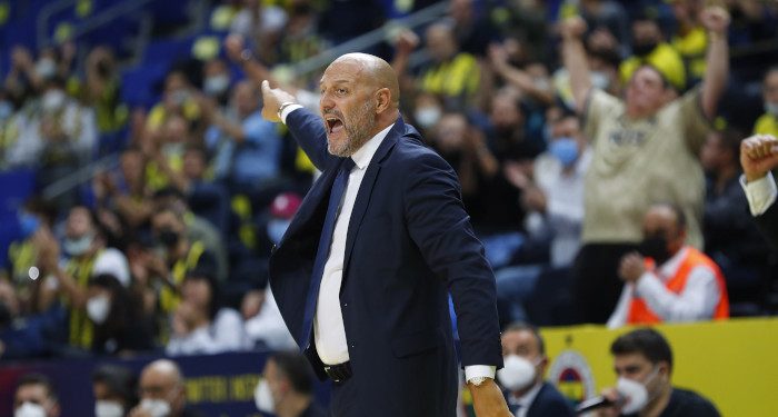 Fenerbahçe Erkek Basketbol Takımı Başantrenörü Aleksandar Djordjevic