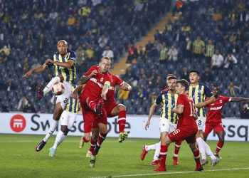 Fenerbahçe - Royal Antwerp