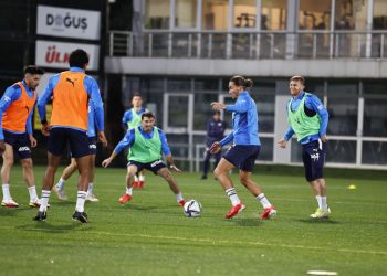 Fenerbahçe'de Trabzonspor maçı hazırlıkları başladı