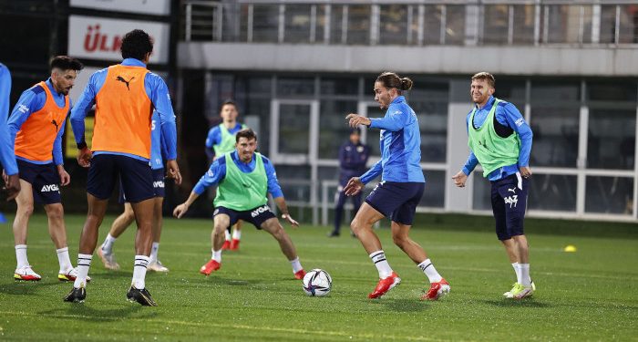 Fenerbahçe'de Trabzonspor maçı hazırlıkları başladı