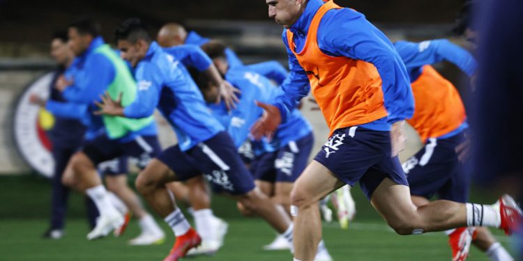 Fenerbahçe'de Royal Antwerp maçı hazırlıkları başladı