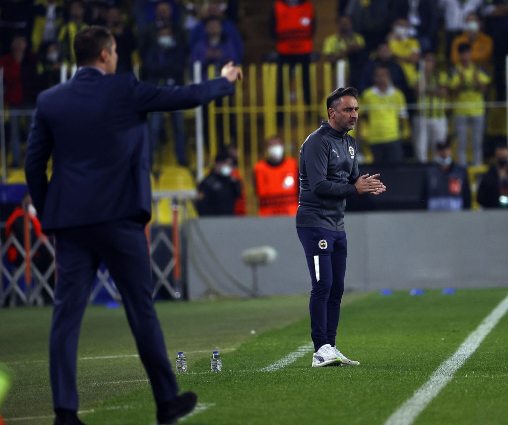Fenerbahçe Teknik Direktörü Vitor Pereira